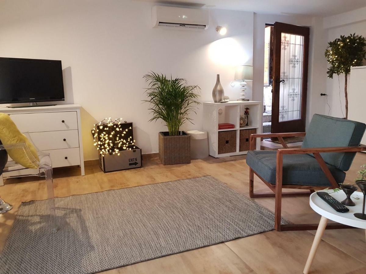 Studio Apartman Providence ชิเบนิก ภายนอก รูปภาพ