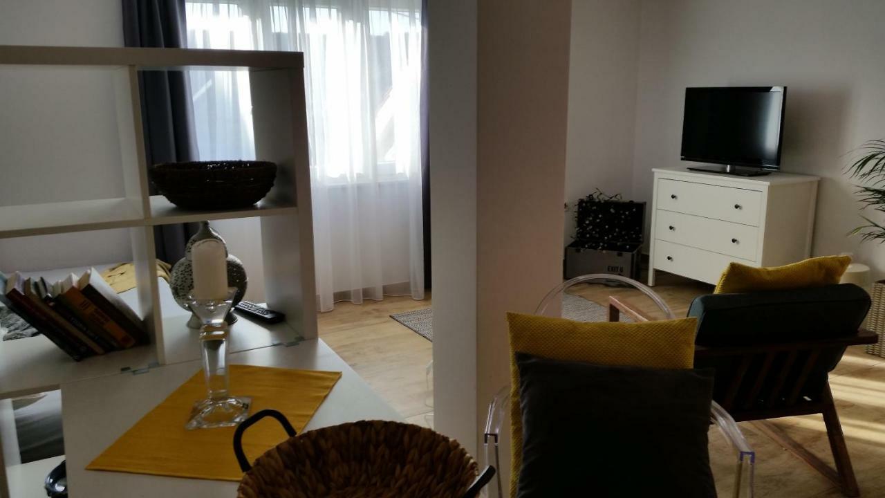 Studio Apartman Providence ชิเบนิก ภายนอก รูปภาพ