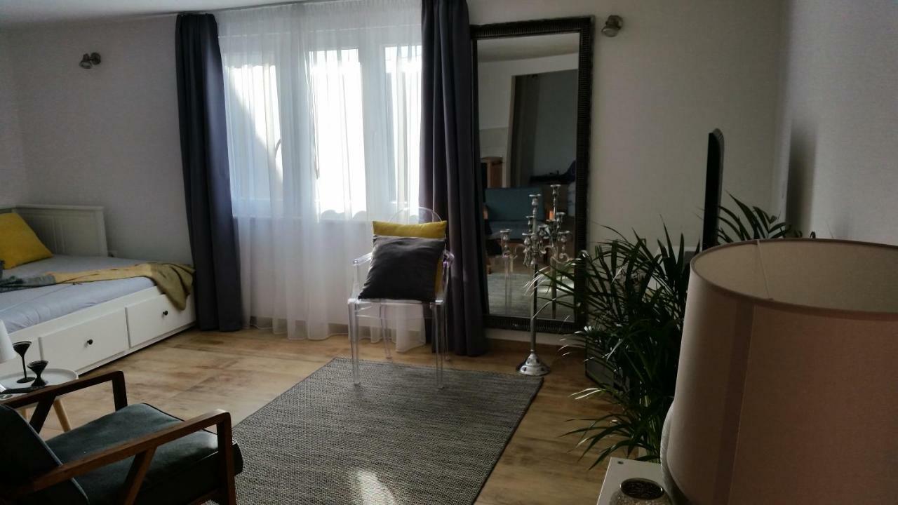 Studio Apartman Providence ชิเบนิก ภายนอก รูปภาพ
